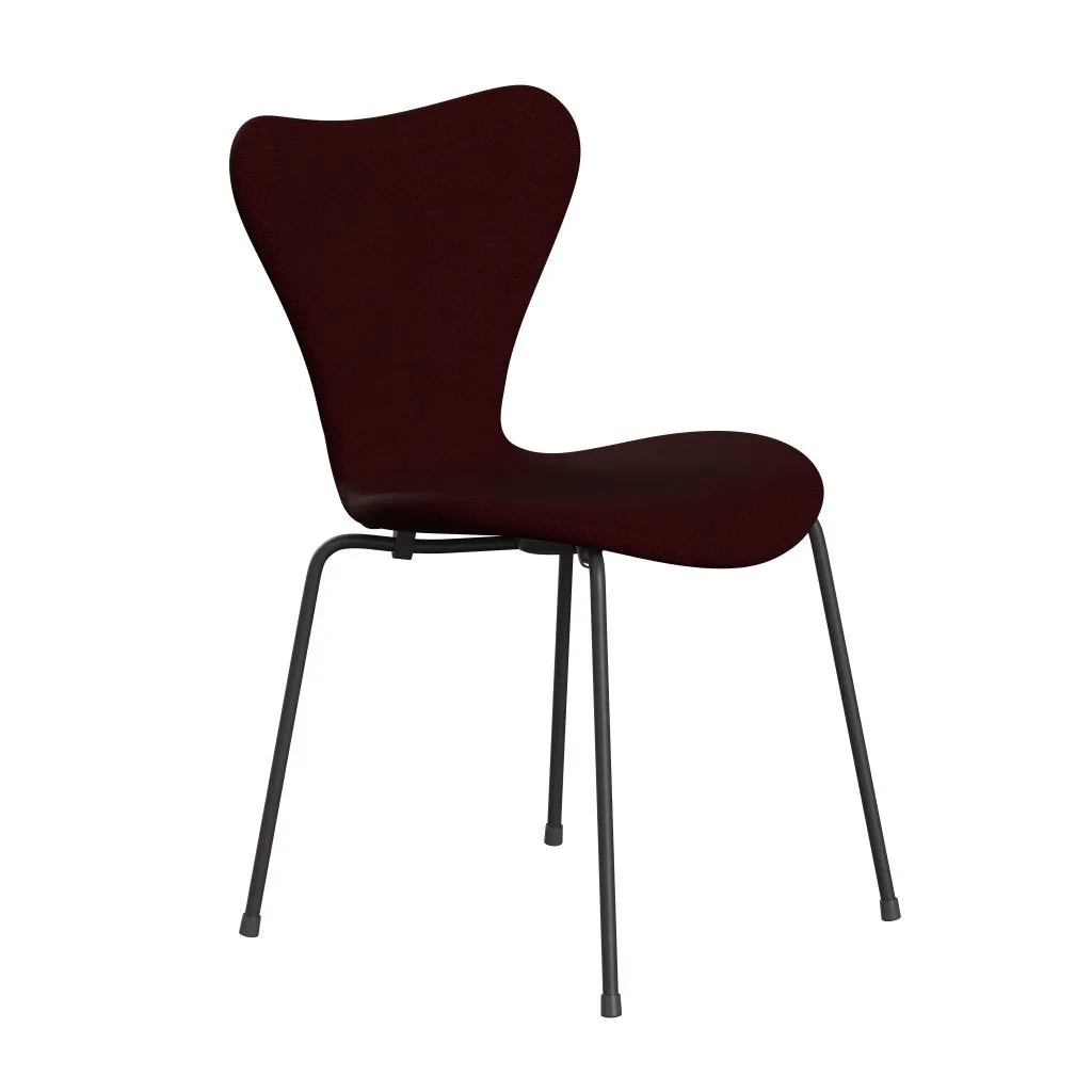 Fritz Hansen Series 7™ Chair Full Upholstery, Warm Graphite/Hallingdal Wine Red