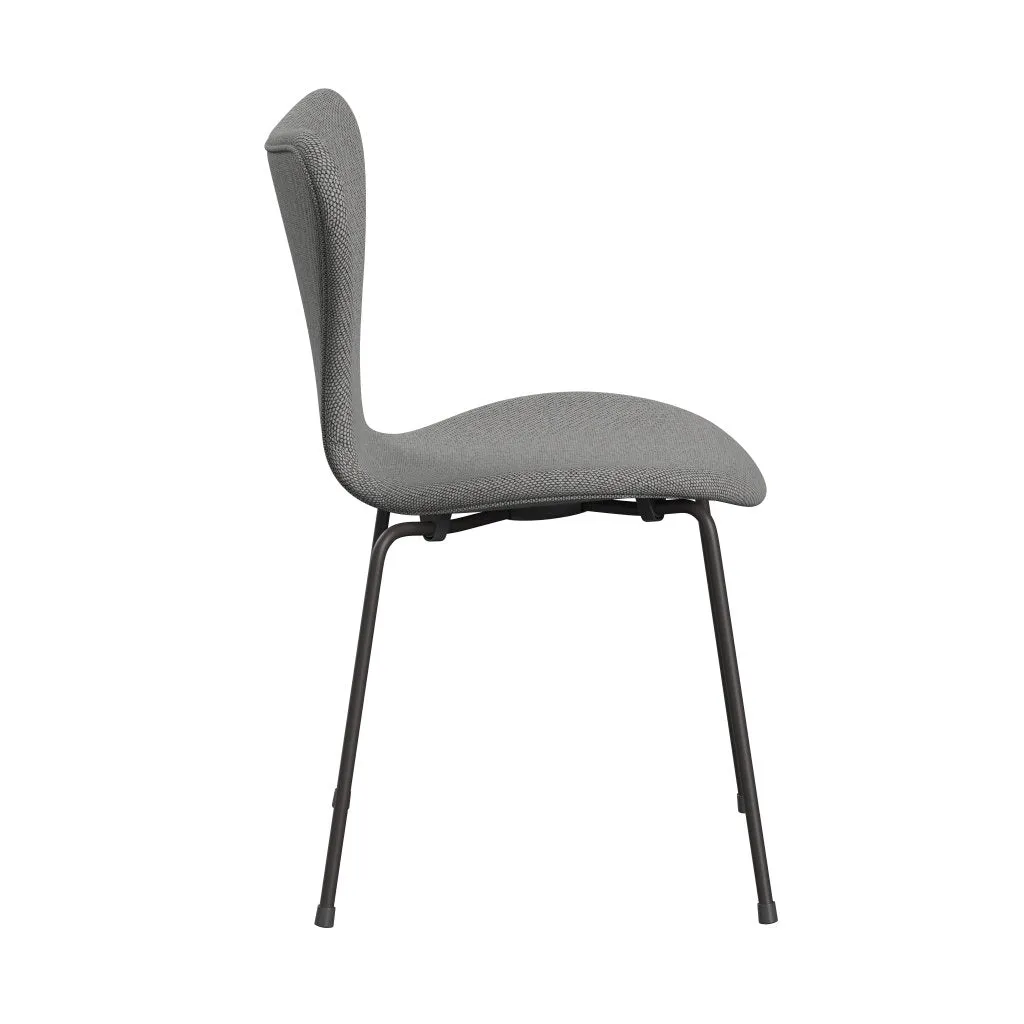 Fritz Hansen Series 7™ Chair Full Upholstery, Warm Graphite/Re Wool Wool White/Natural