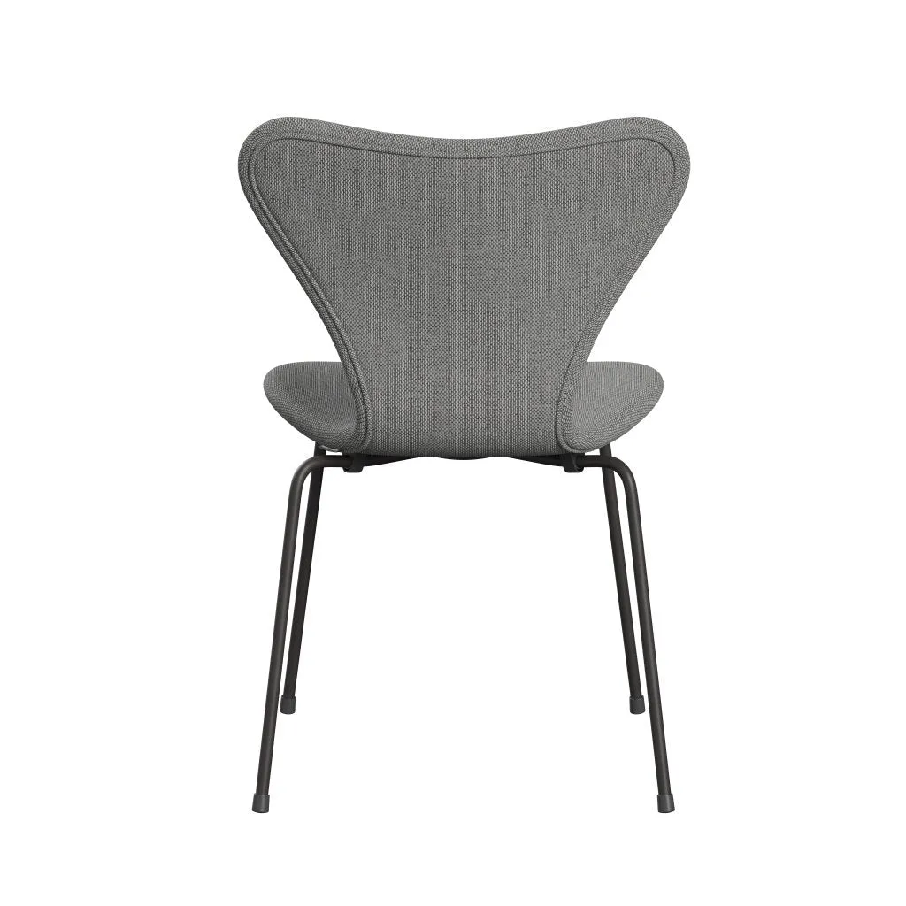 Fritz Hansen Series 7™ Chair Full Upholstery, Warm Graphite/Re Wool Wool White/Natural