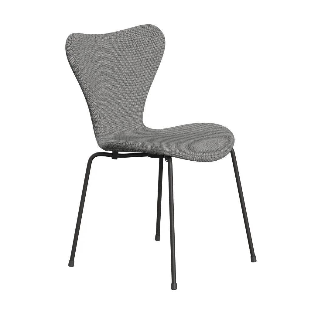 Fritz Hansen Series 7™ Chair Full Upholstery, Warm Graphite/Re Wool Wool White/Natural