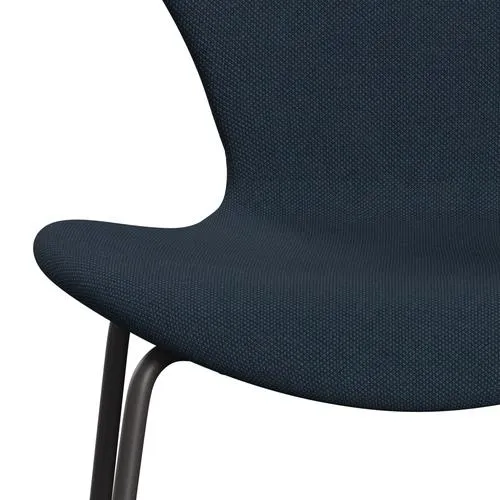 Fritz Hansen Series 7™ Chair Full Upholstery, Warm Graphite/Steelcut Trio Dark Dust Blue