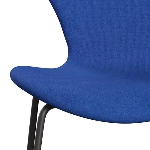 Fritz Hansen Series 7™ Chair Full Upholstery, Warm Graphite/Tonus Lavender Blue
