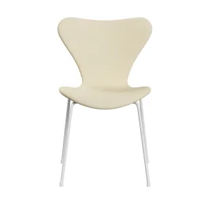Fritz Hansen Series 7™ Chair Full Upholstery, White/Tonus Wool White