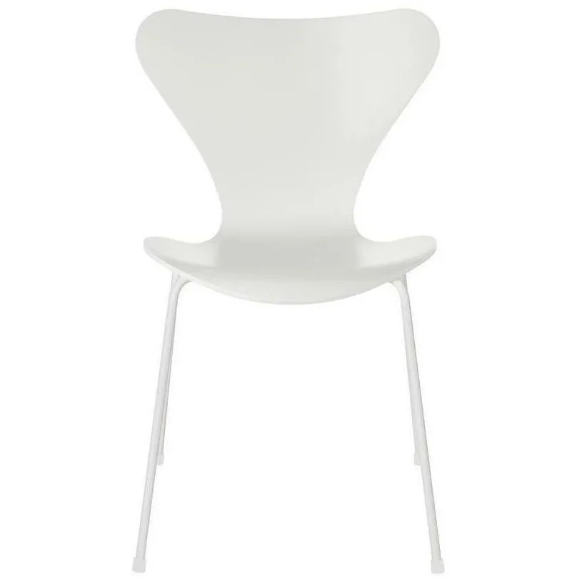Fritz Hansen Series 7™ Chair Lacquered White Shell, White Base