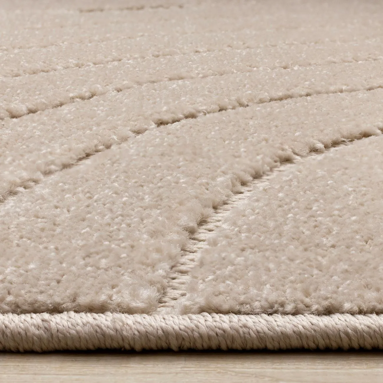Golden Dunes 6'7" x 9'6" Modern Curved Arches Design Area Rug - Beige