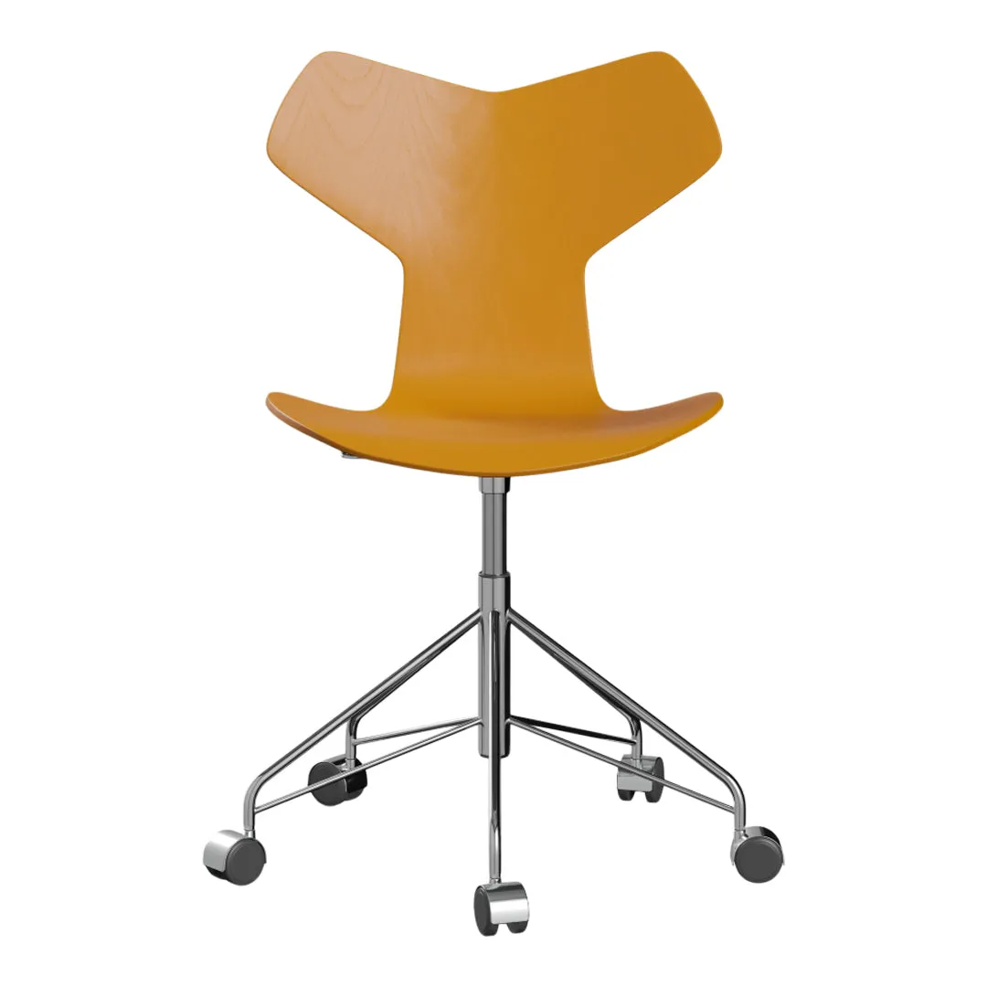 Grand Prix Swivel Chair 3131