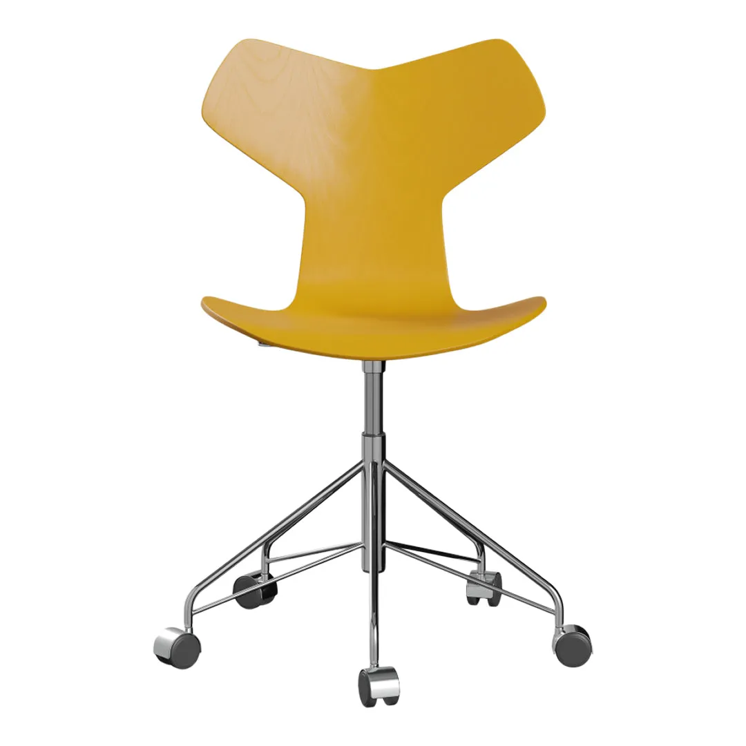 Grand Prix Swivel Chair 3131
