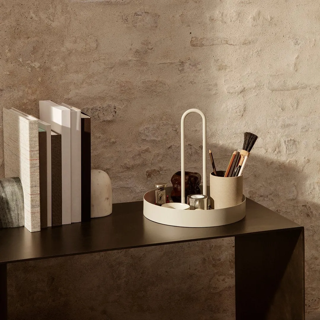 Grib Tray