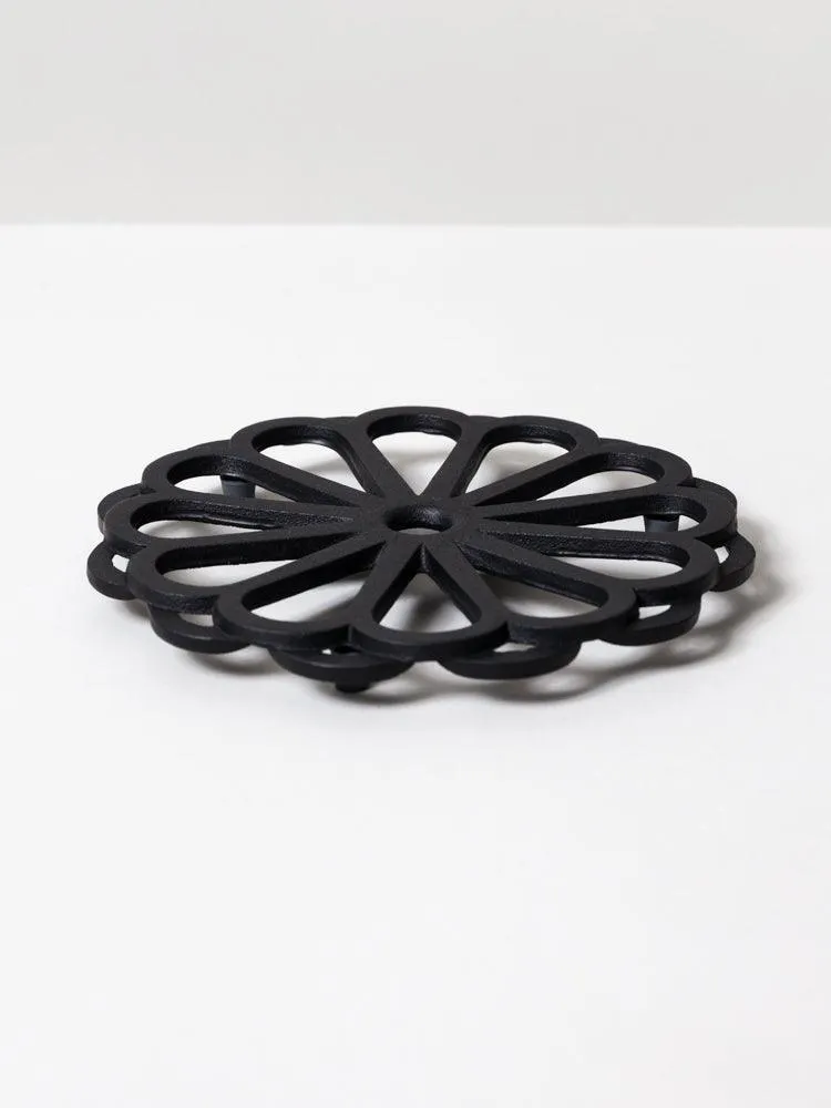 Iwachu Cast Iron Trivet - Kiku