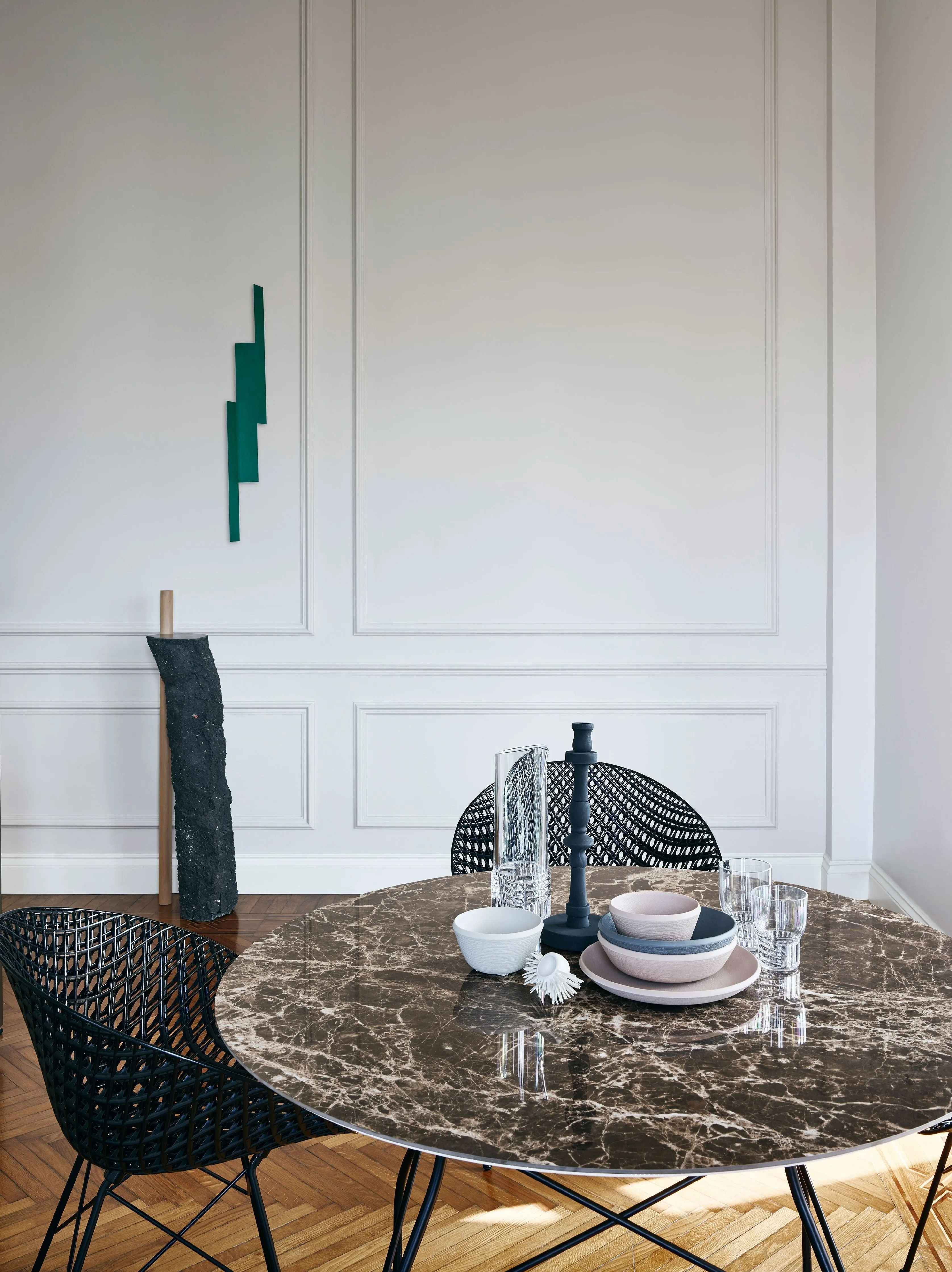 Kartell Glossy Table Round Marble, Gold/Brown Emperador