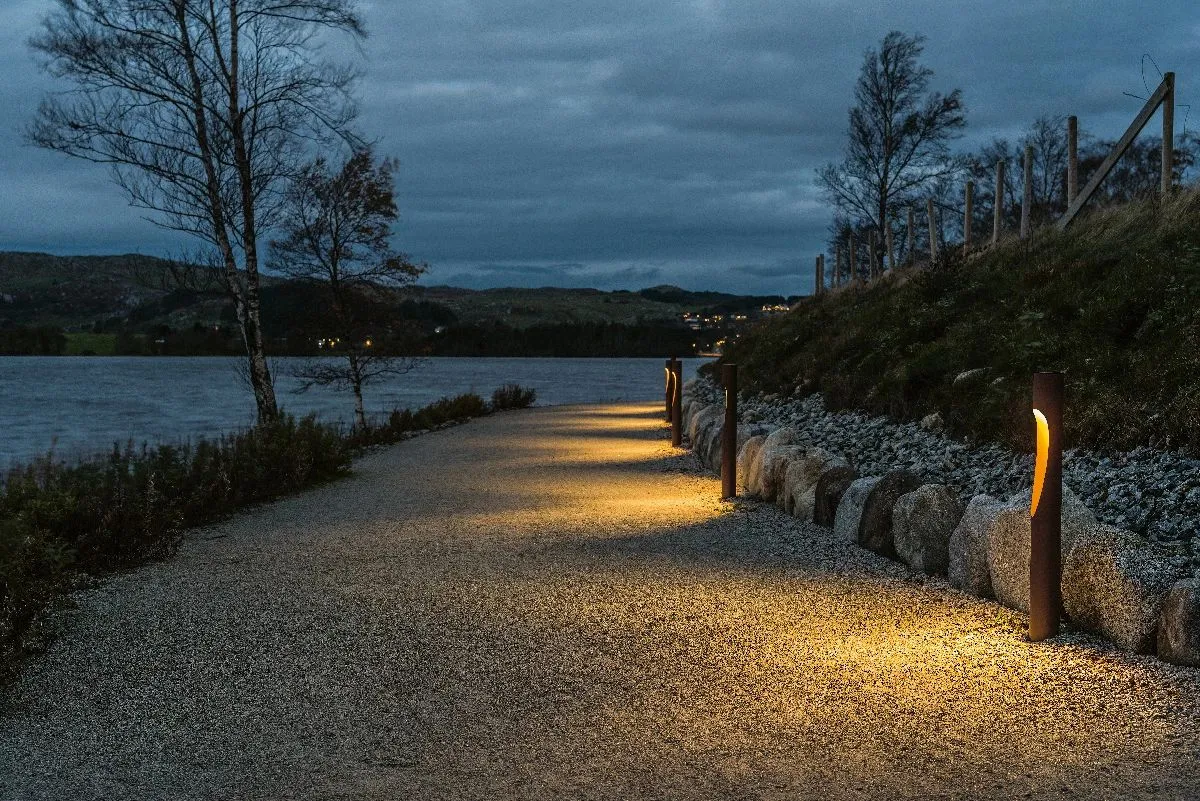 Louis Poulsen Flindt Bollard Class Ii Led 4000 K 12 W Dali 80 Cm, Aluminium