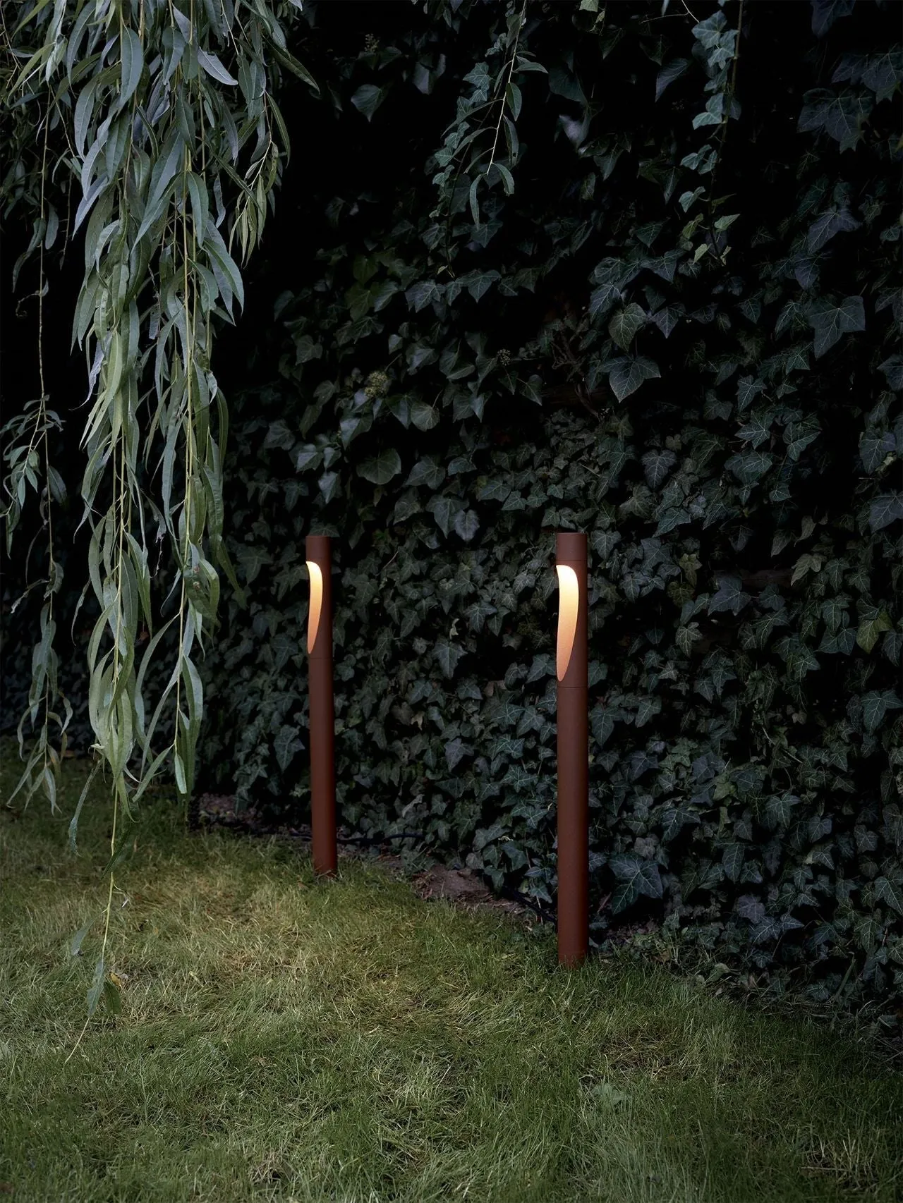 Louis Poulsen Flindt Garden Bollard Led 4000 K 6.5 W Spike With Adaptor Long, Corten