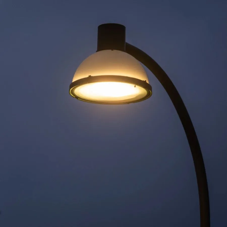 Louis Poulsen Lp Icon Lamp Class I 6488 Lumens, Wire Top Mounted