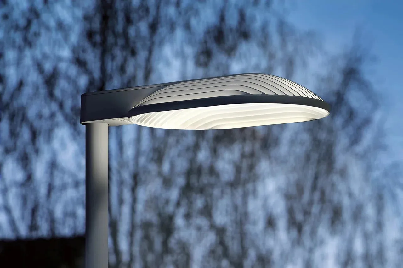 Louis Poulsen Lp Xperi Lamp Class I 3567 Lumens, ø7.6 Cm Pole