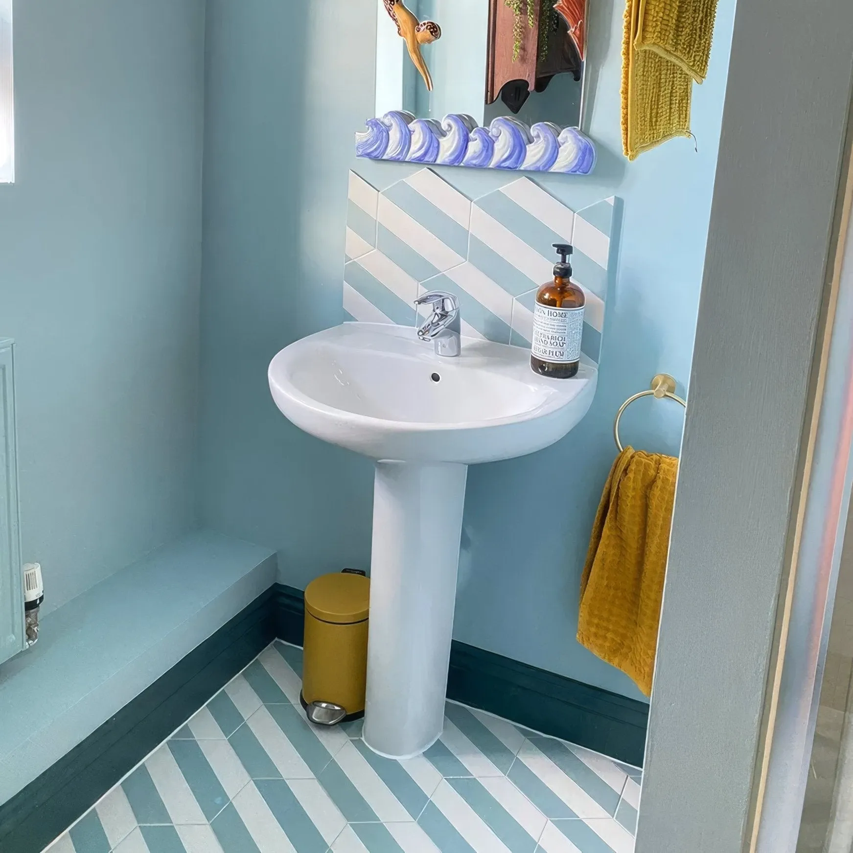 Neapolitan Porcelain Aqua Green