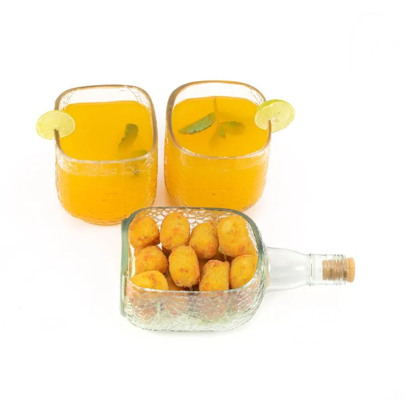 Old Monk Platter With Glasses
