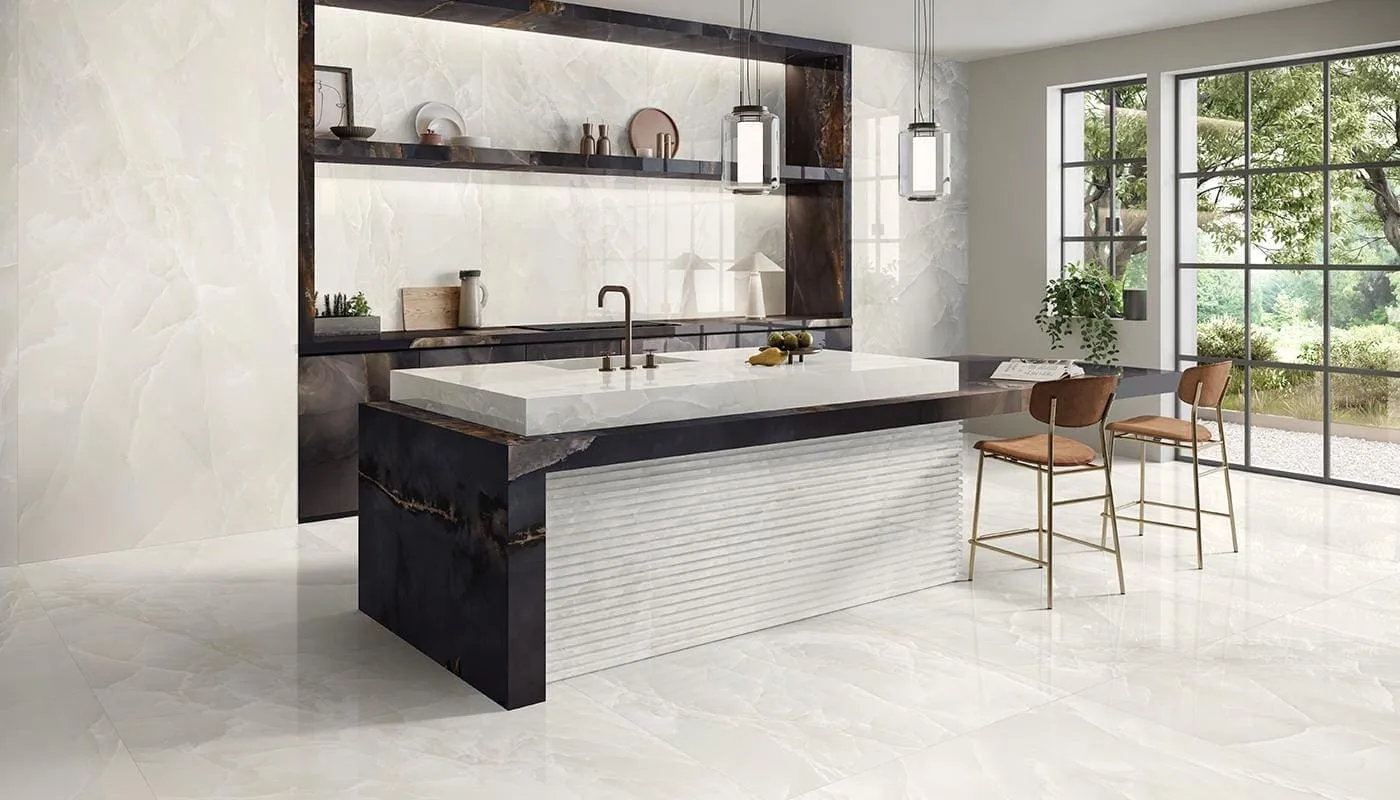 Onyx Ivory in Polished and Matt Tiles