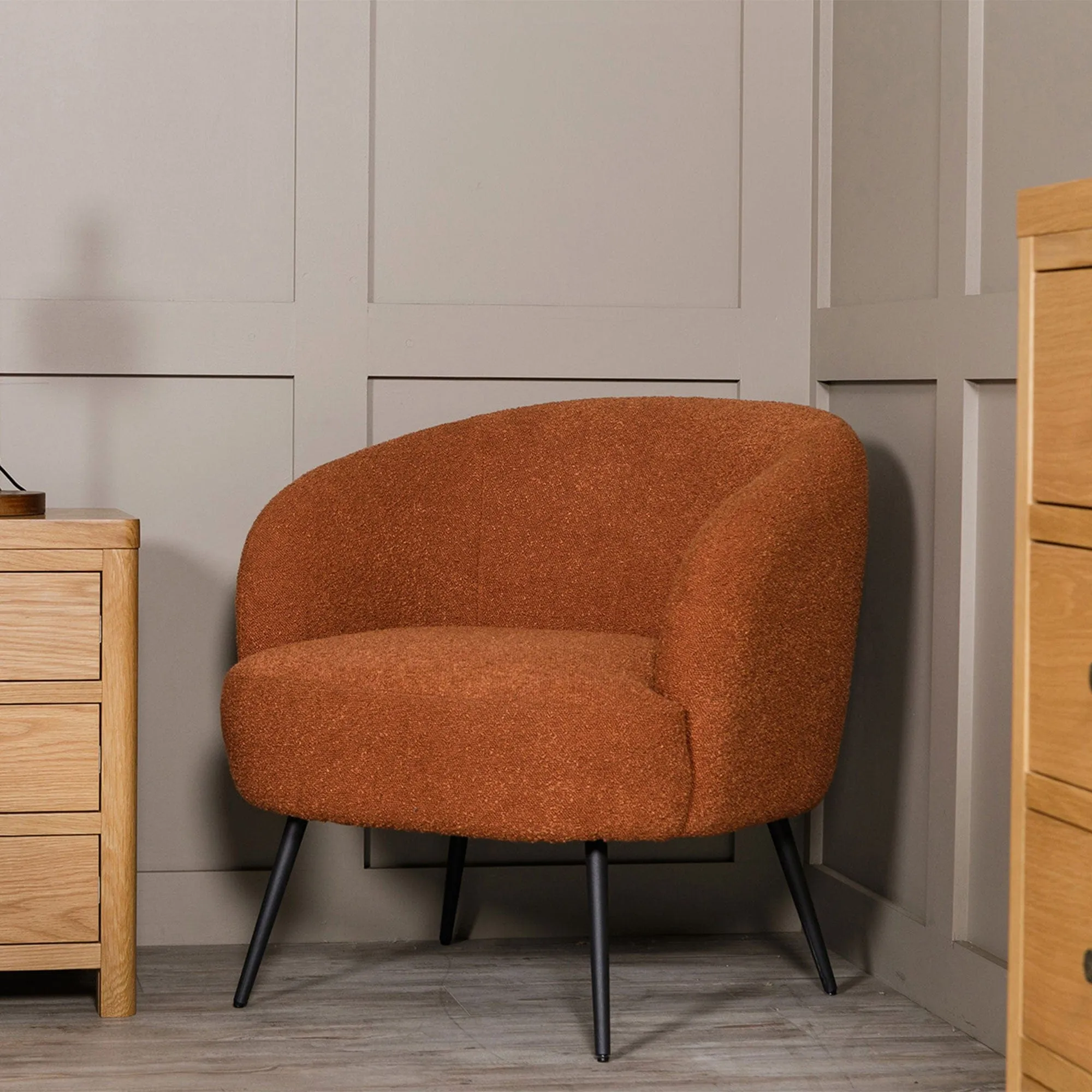 Oscar - Accent Chair In Fabric