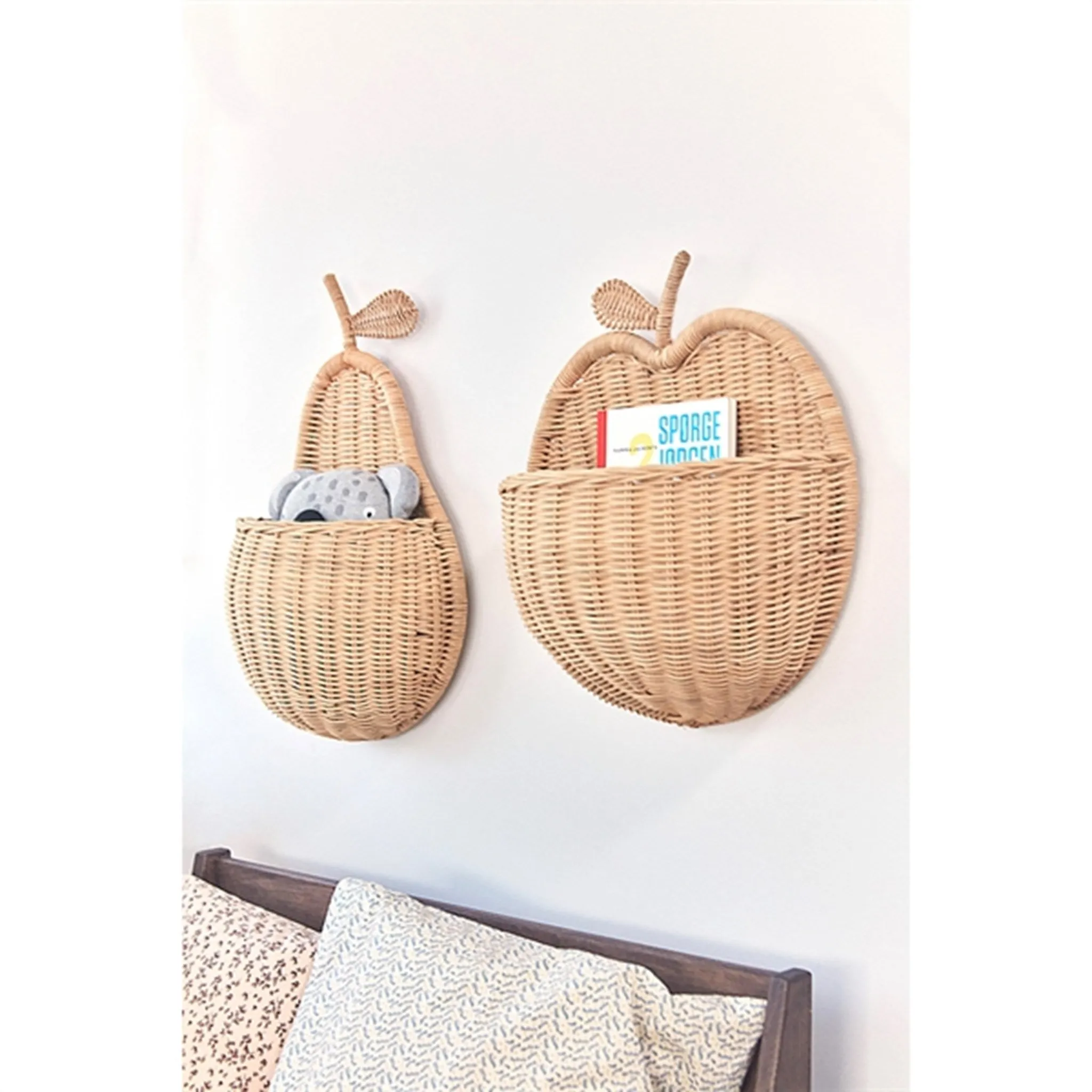 OYOY Apple Wall Basket