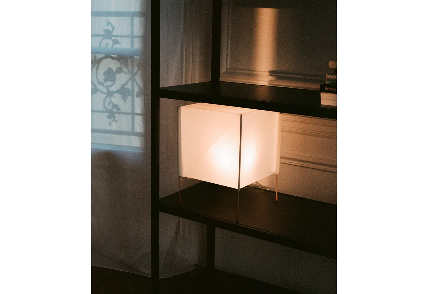 Paper Cube Table Lamp