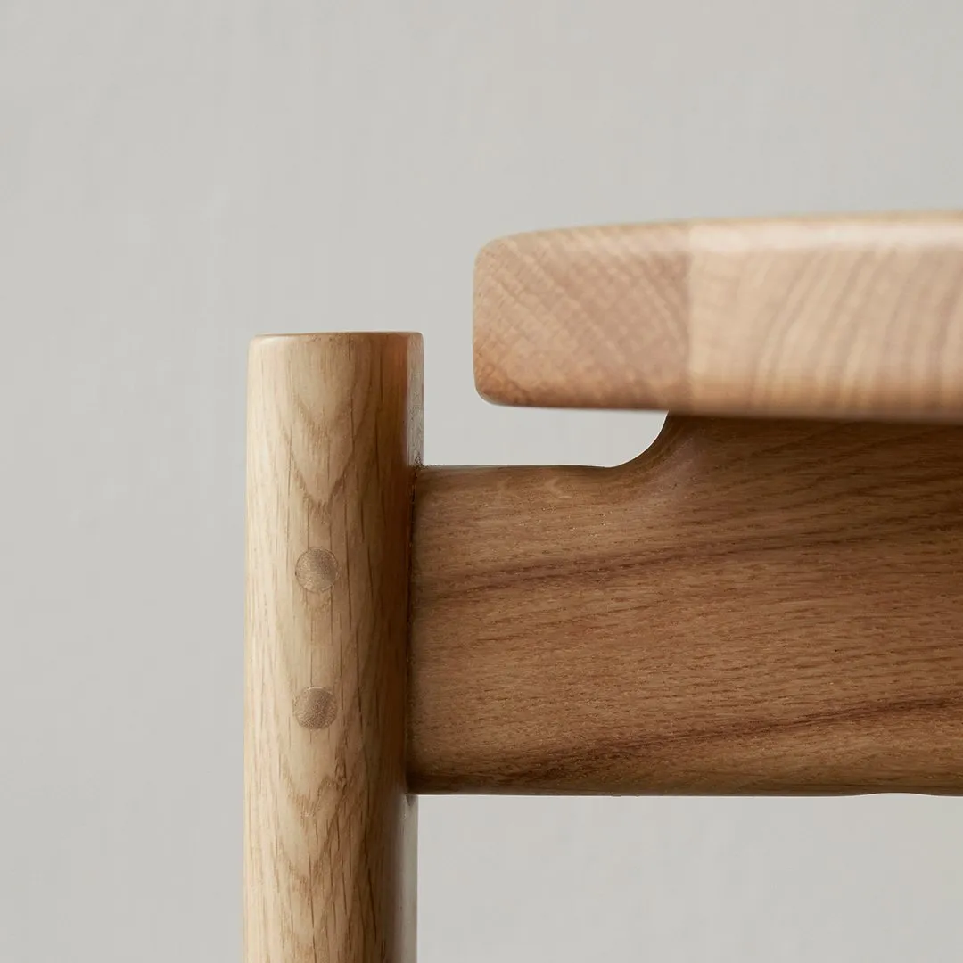 Passage Stool