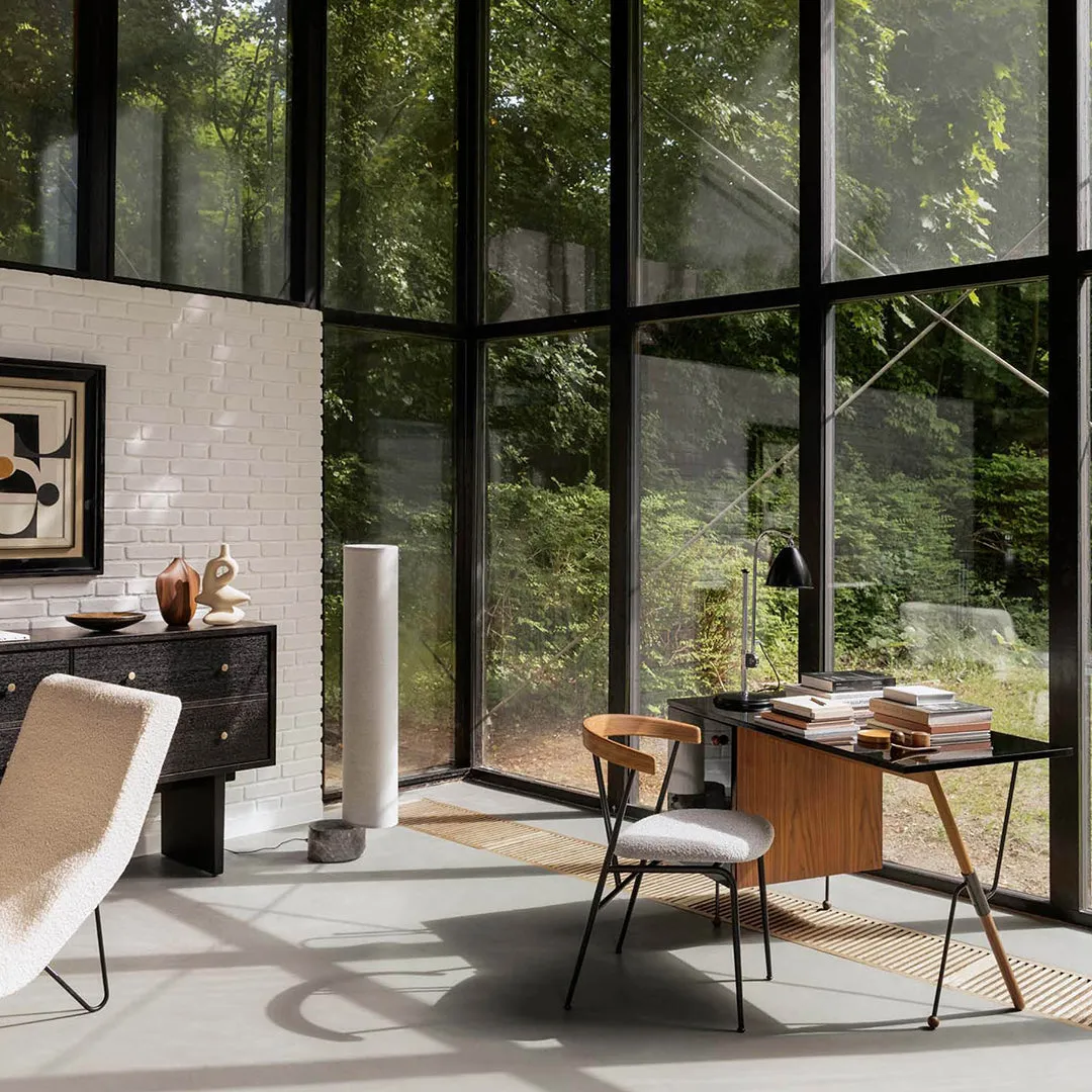 Private Sideboard