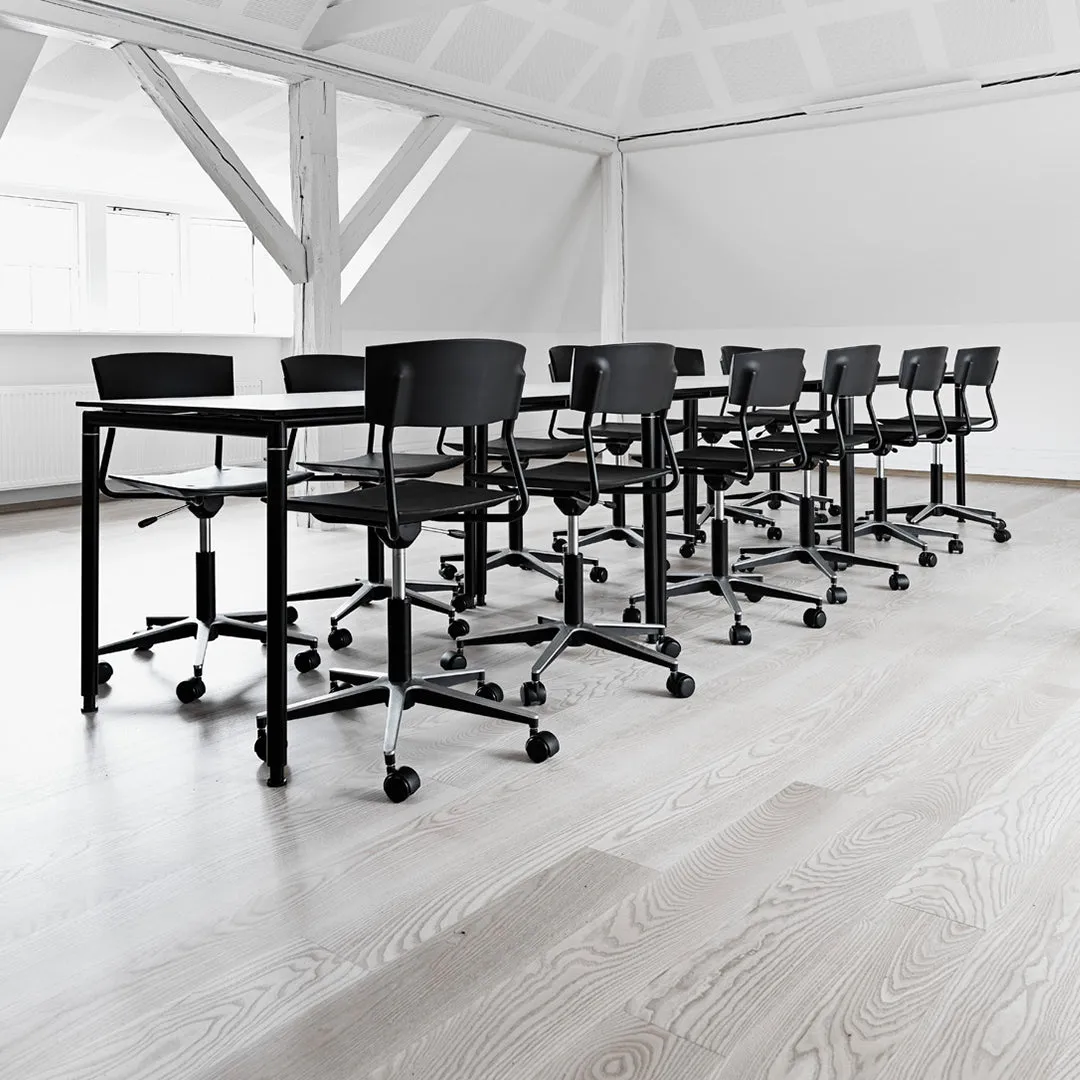 Pure X Conference Chair - 5-Star Base w/ Casters