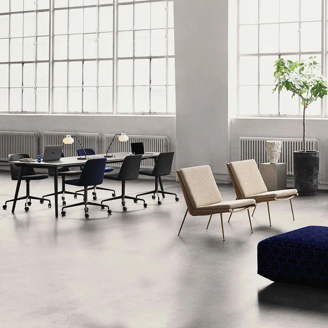 Rely HW23 Chair - 4-Star Swivel Base w/ Casters