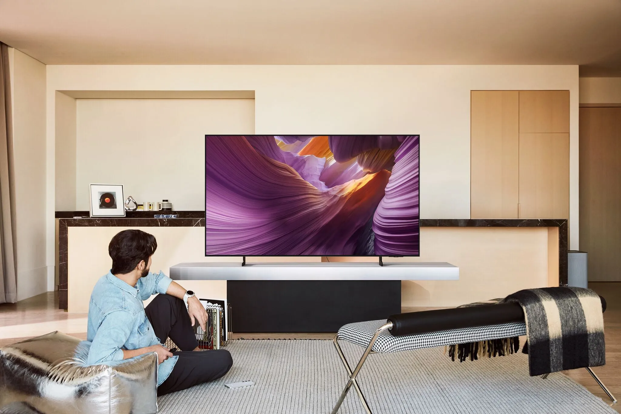 Samsung 83" 4K Smart S85F Tizen OLED TV - QN83S85FAEXZC