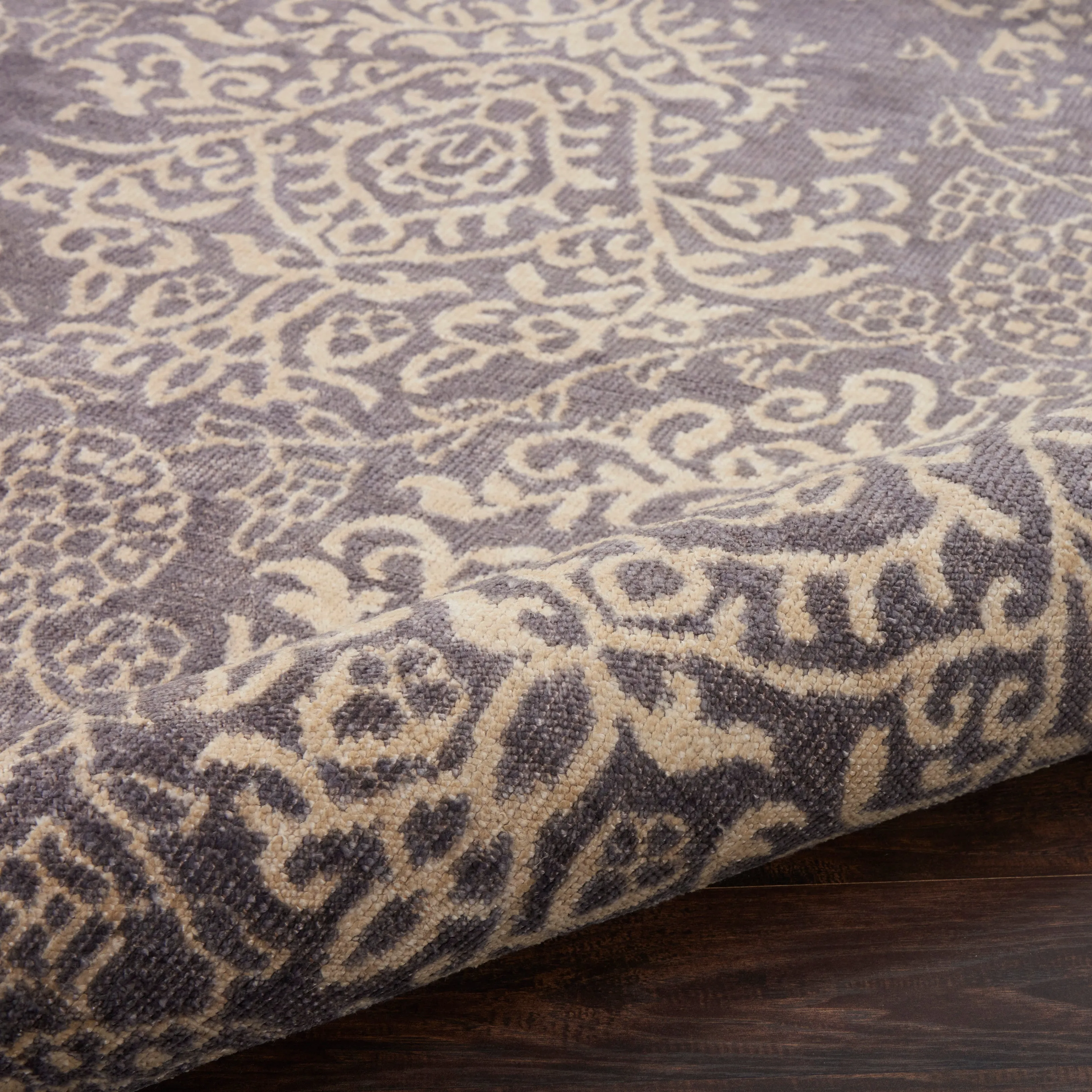 Sapphire Essentials Damask Contemporary Bamboo Rug