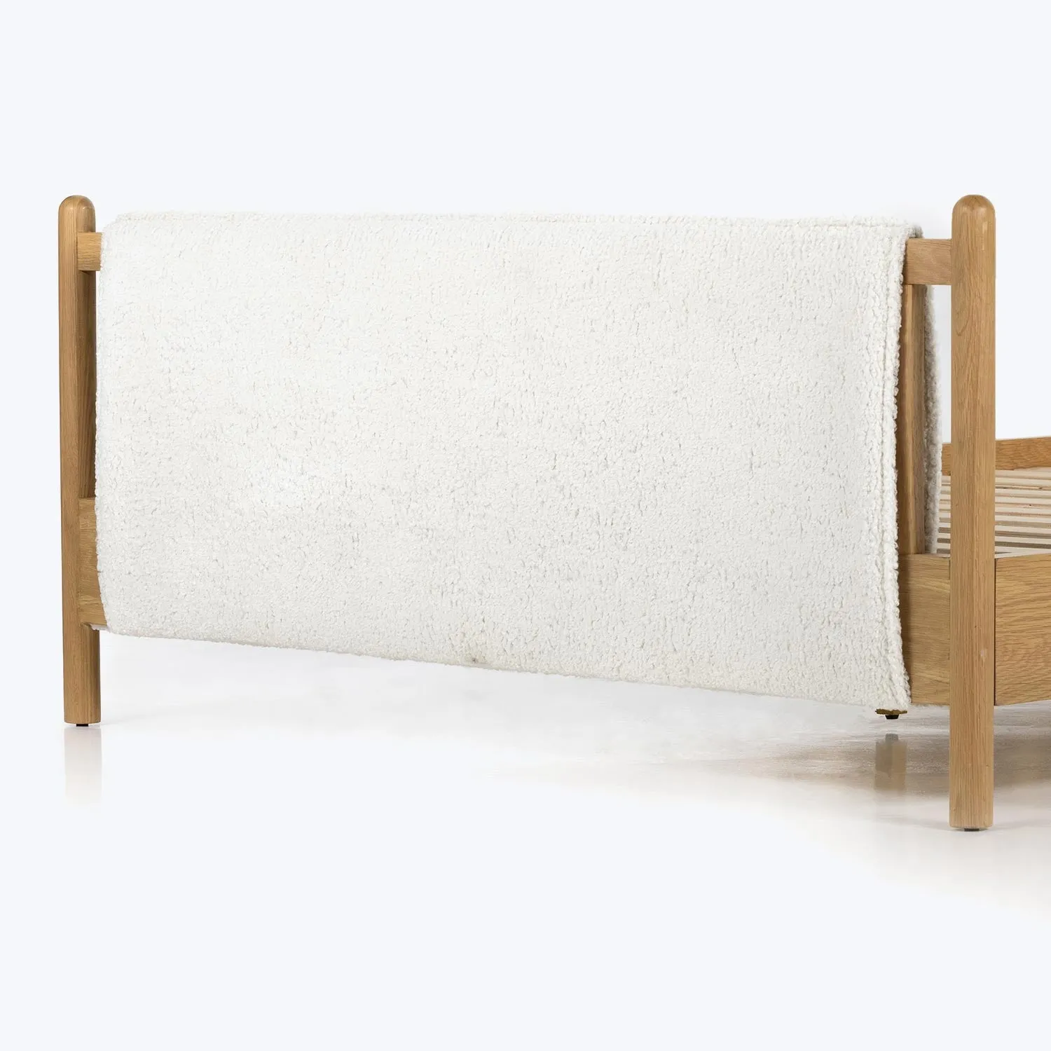 Shearling Bed