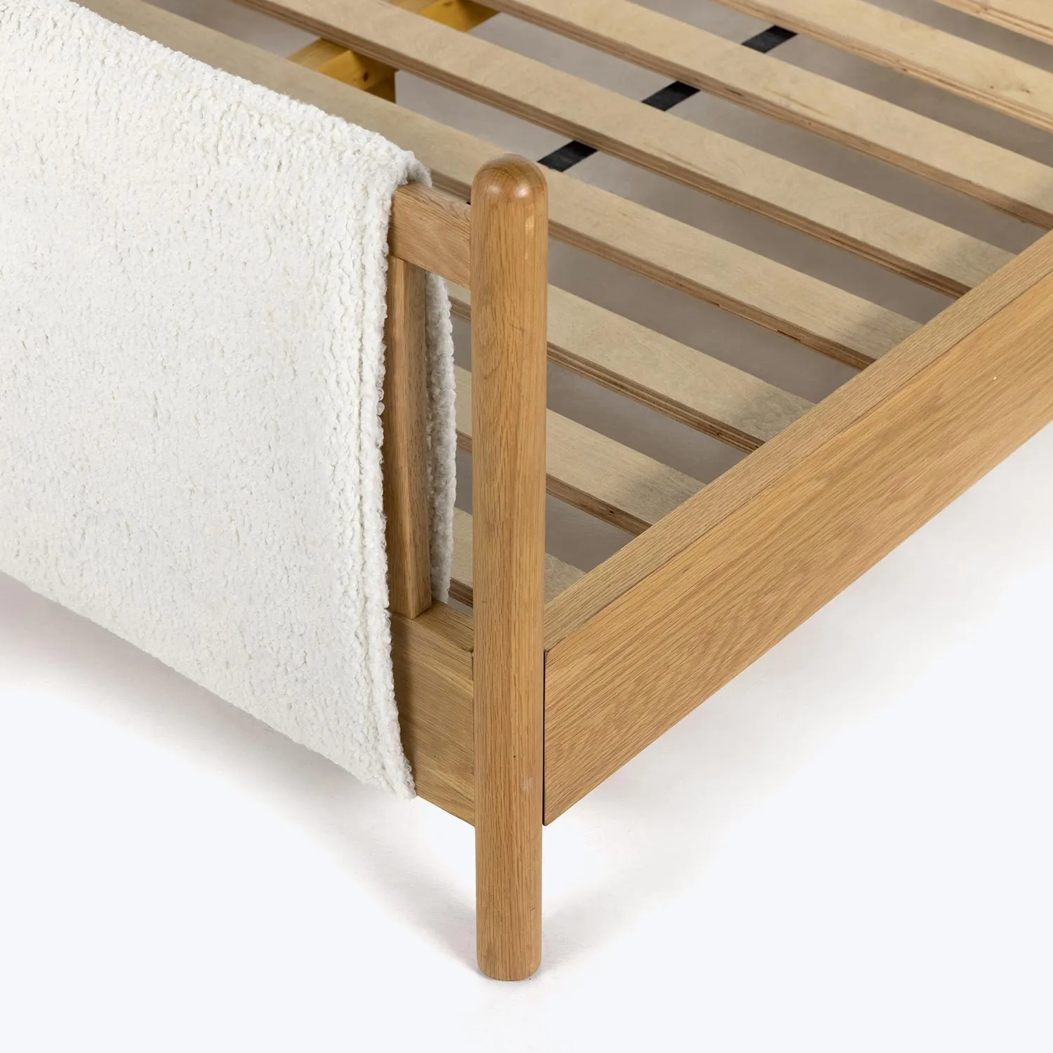 Shearling Bed