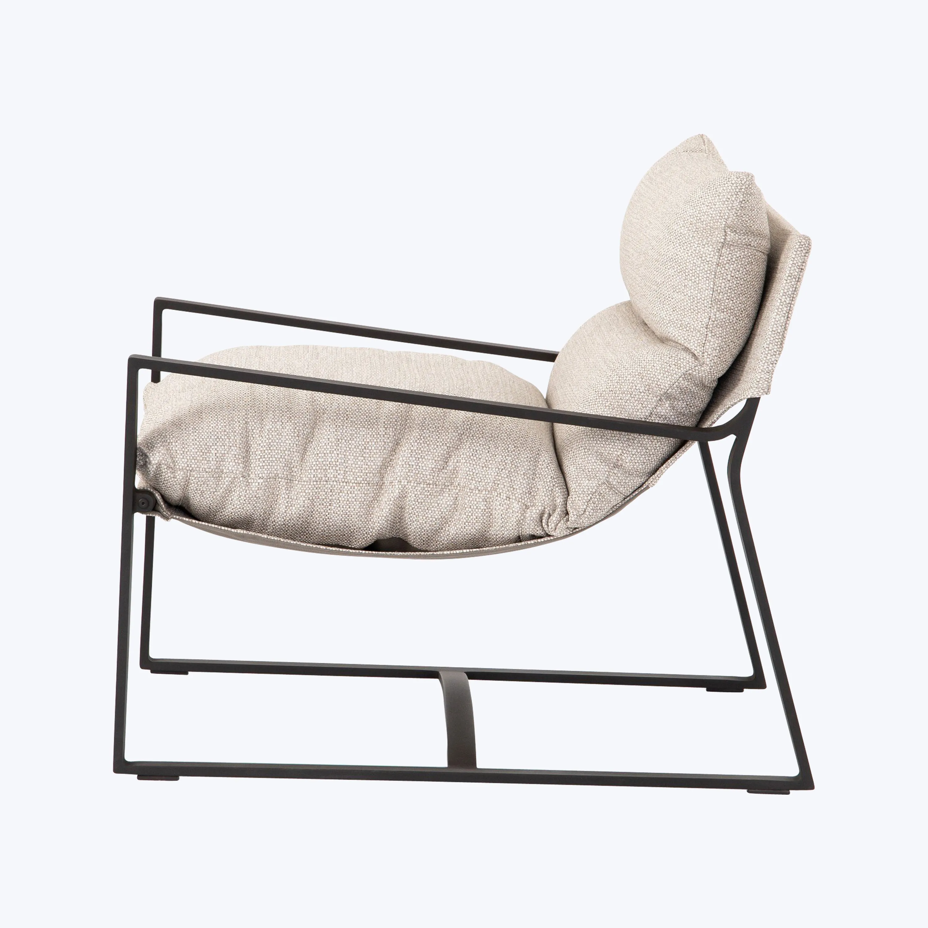 St Avon Outdoor Sling Chair