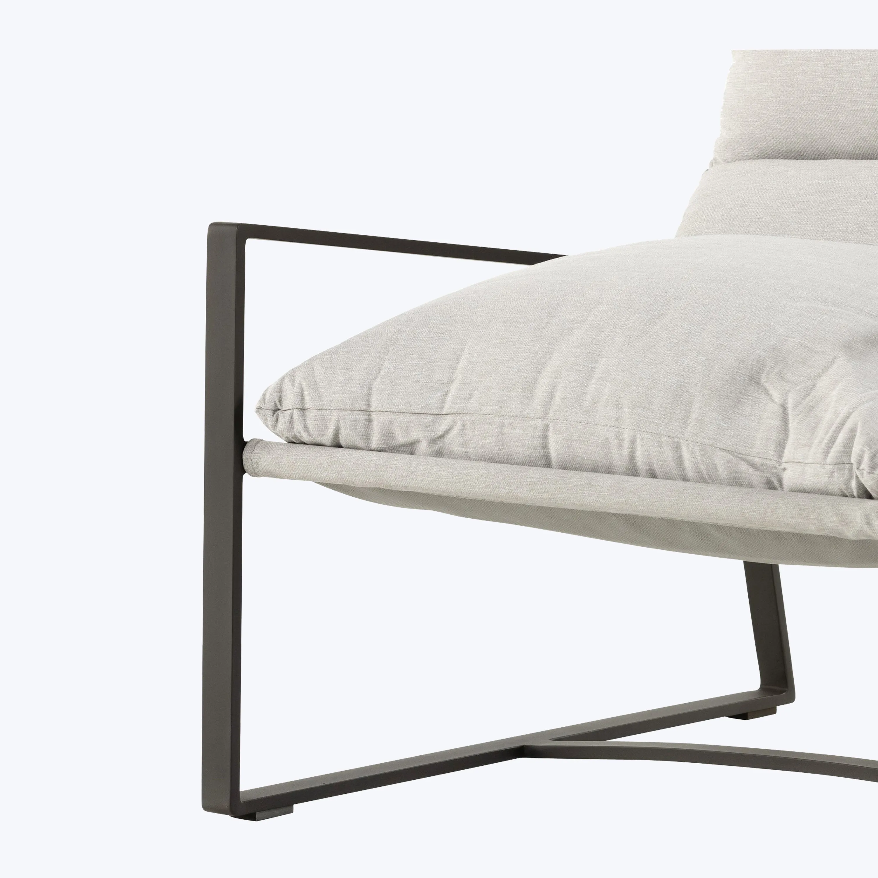 St Avon Outdoor Sling Chair