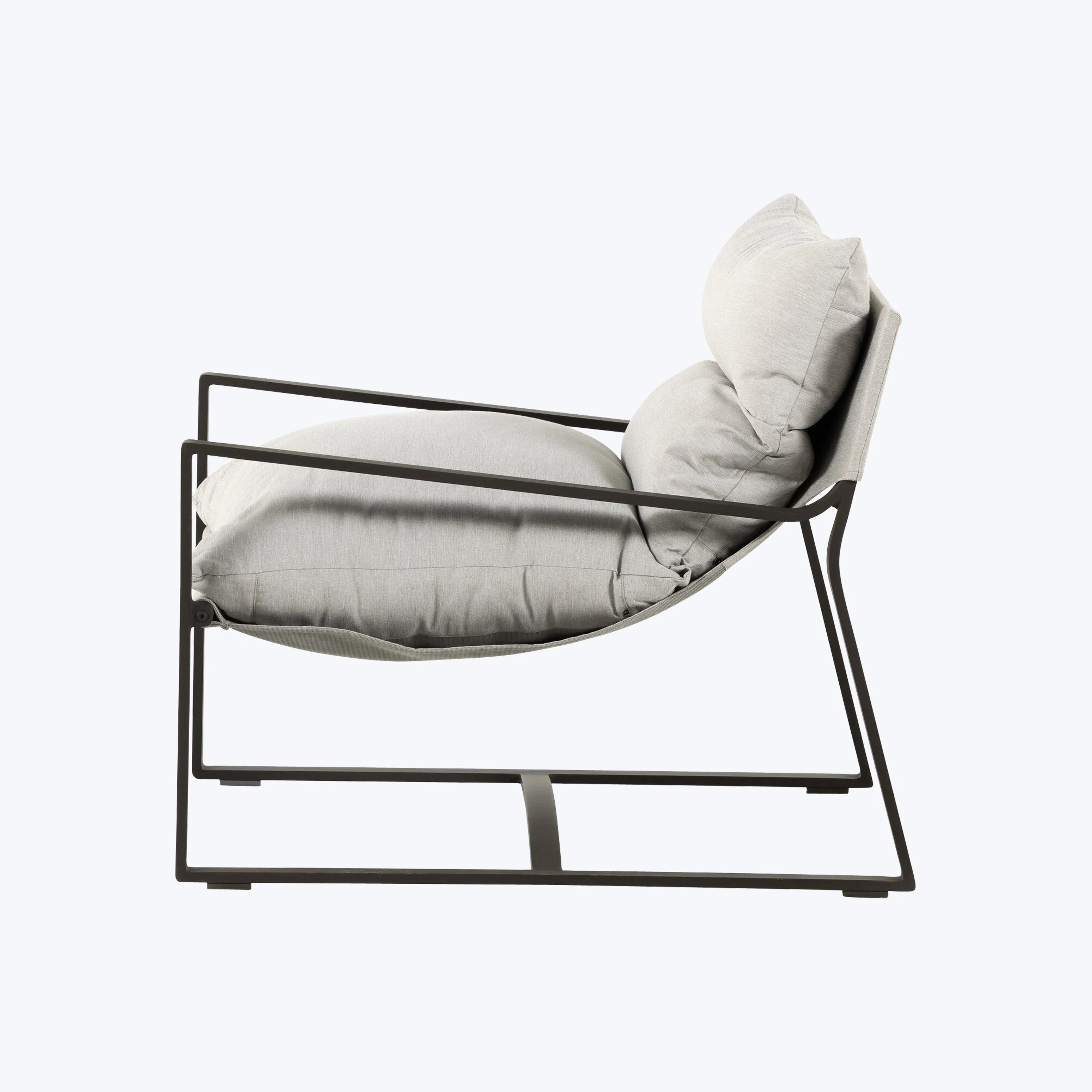 St Avon Outdoor Sling Chair