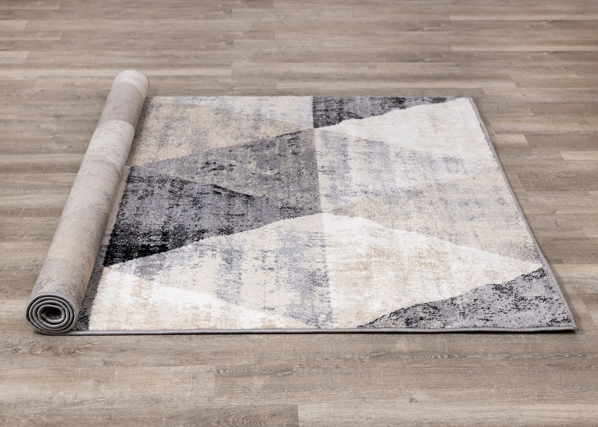 Stone Prism 6'7" x 9'7" Triangle Shapes Area Rug - Cream, Beige