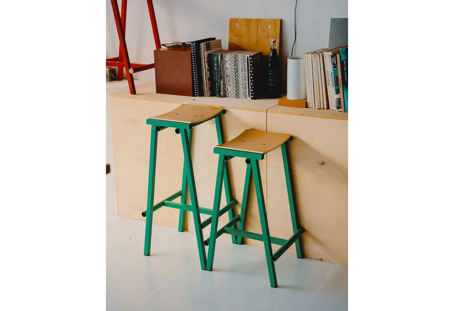 Taburete 8 Bar Stool