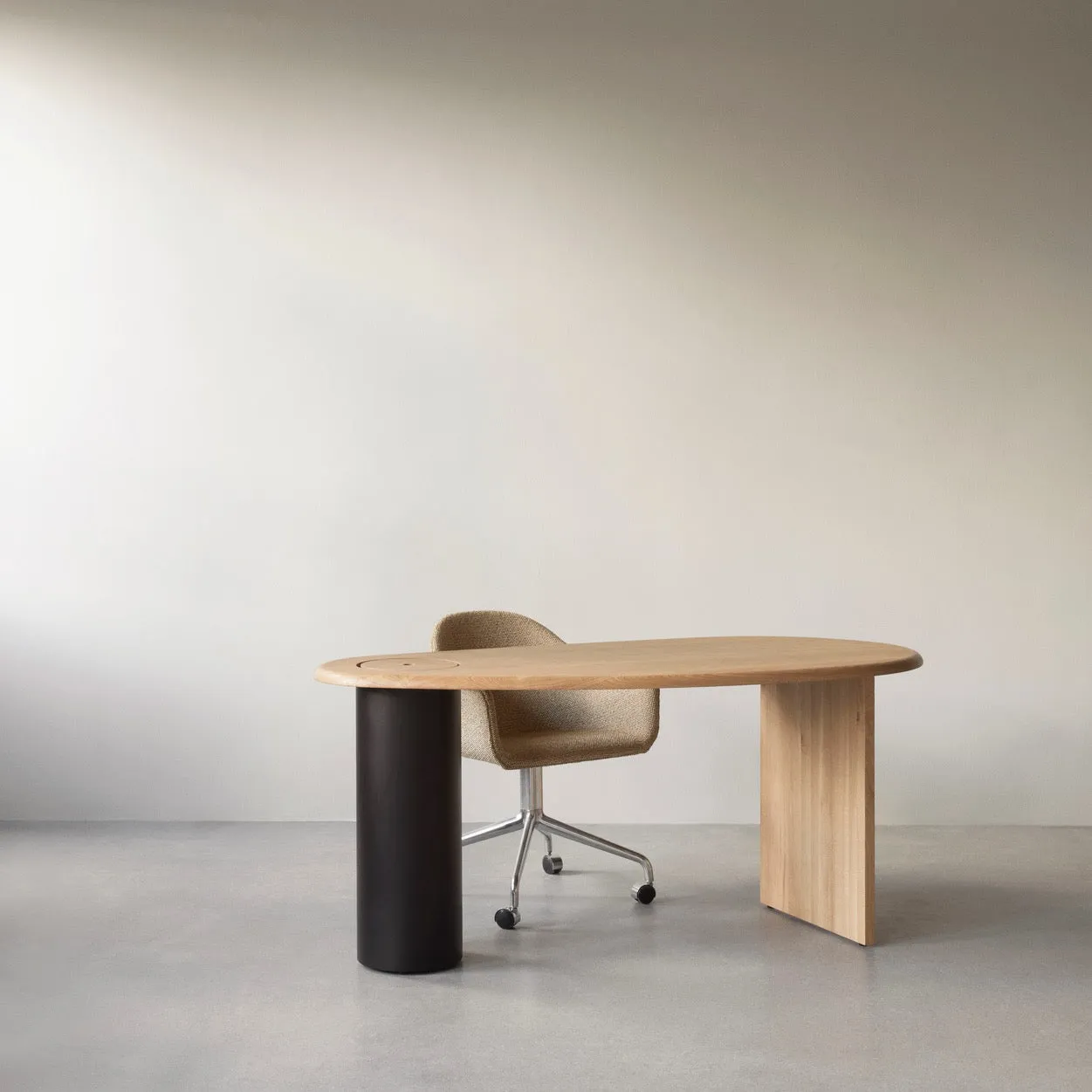 The Eclipse Desk