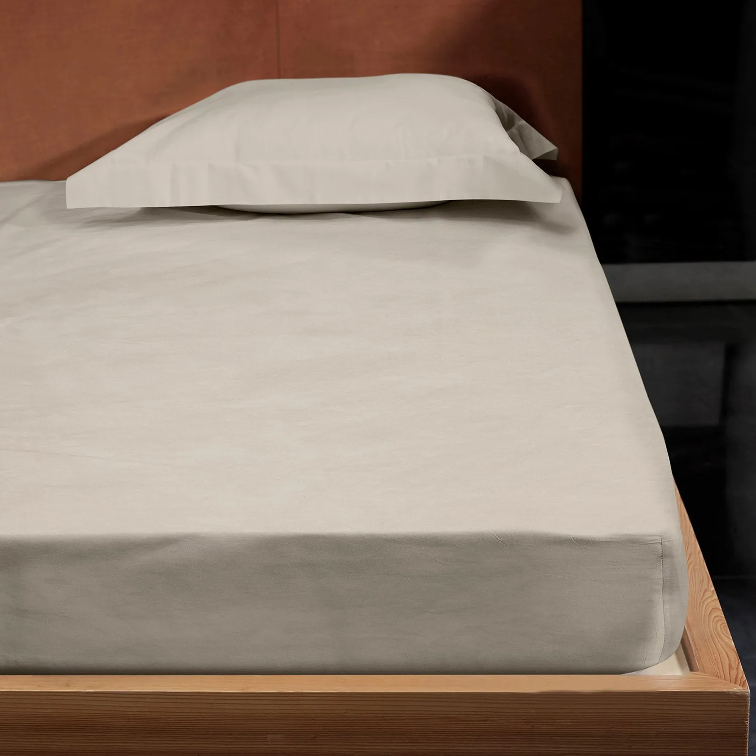 Viola Sheets & Pillowcases