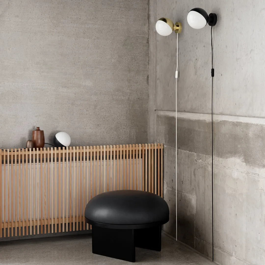 VL Studio Table Lamp