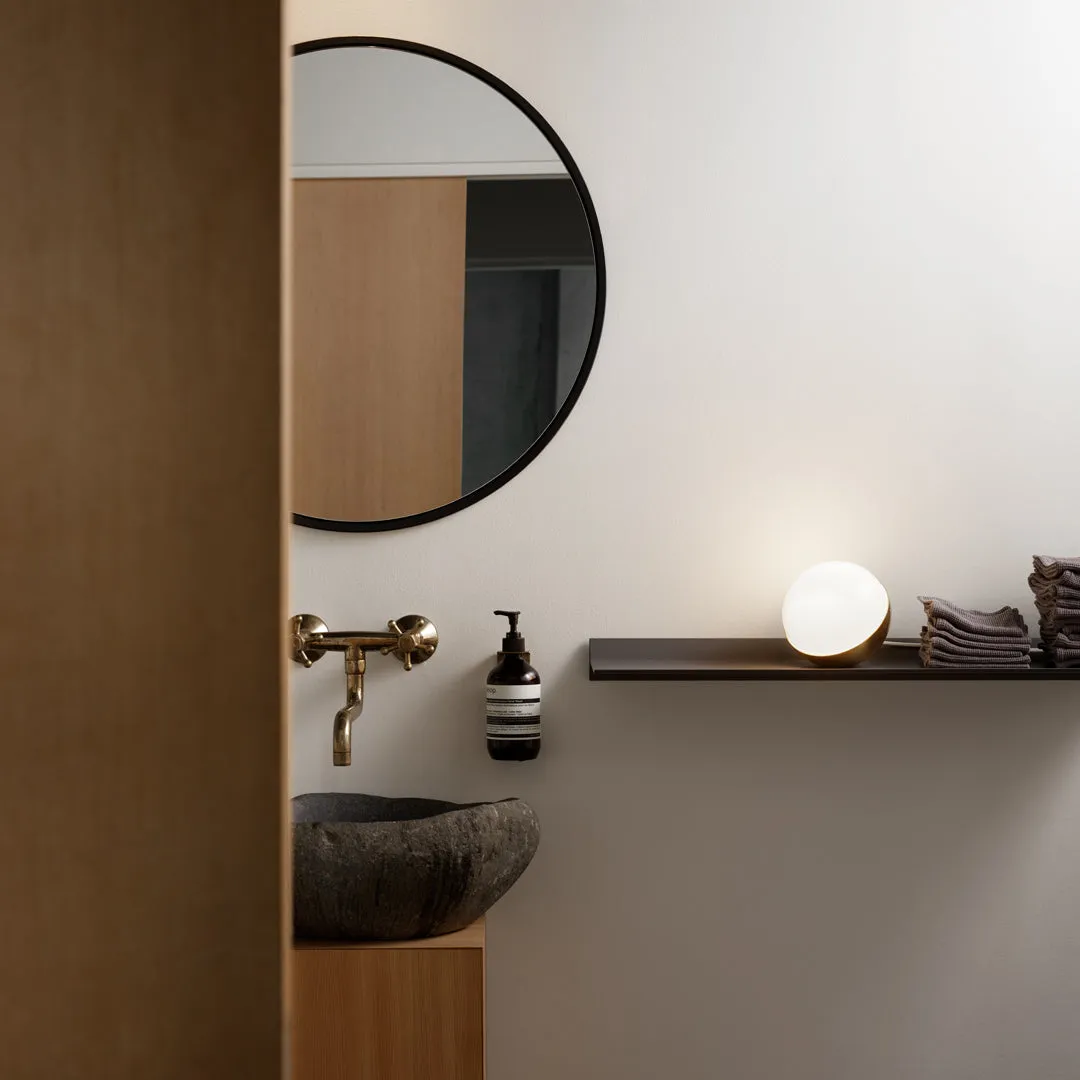 VL Studio Table Lamp