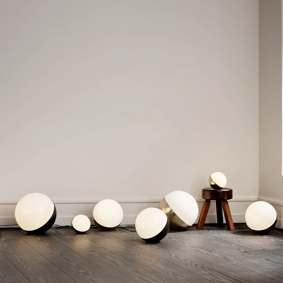 VL Studio Table Lamp
