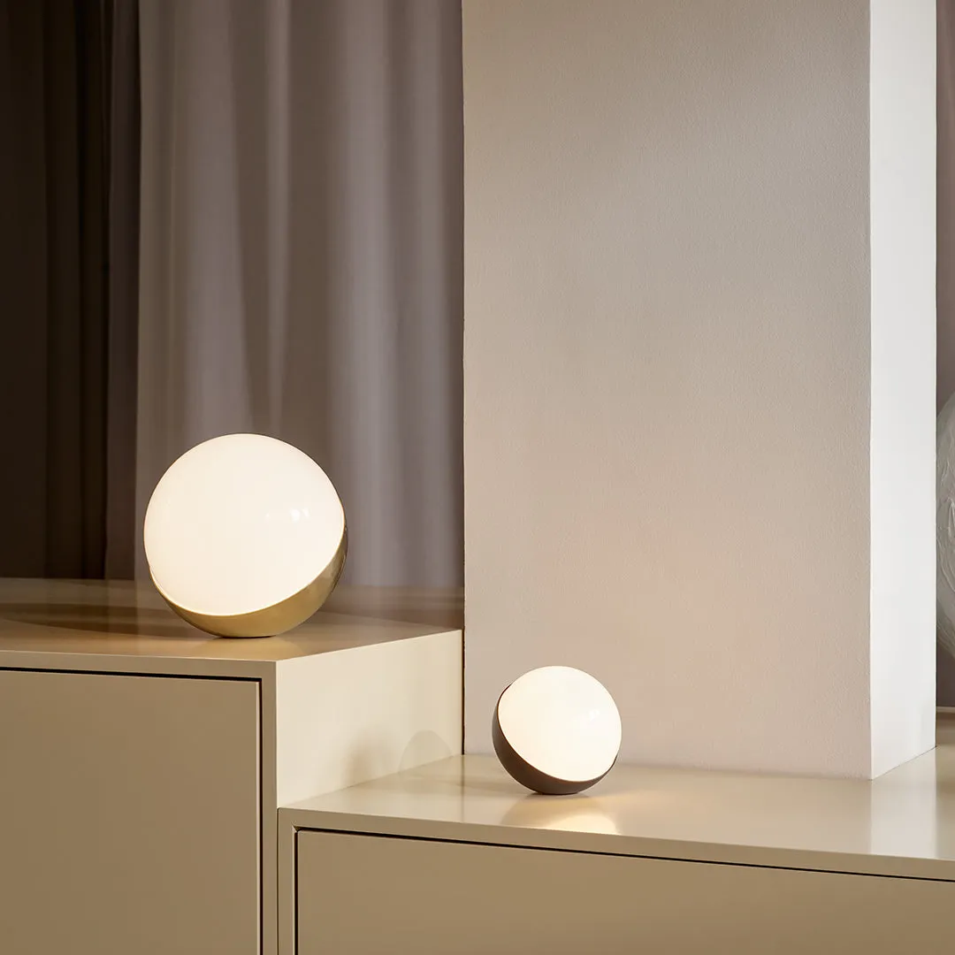VL Studio Table Lamp