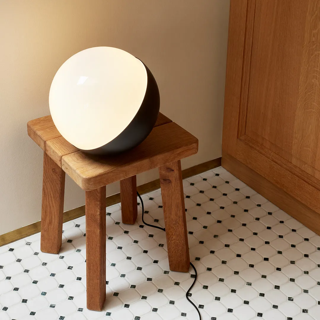 VL Studio Table Lamp