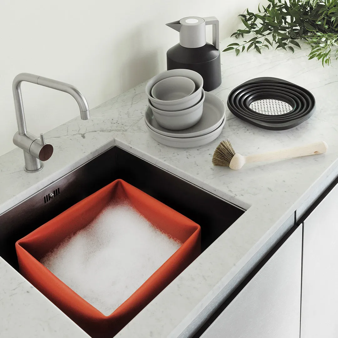 Washing-Up Bowl & Brush (Order Quantity: 5)