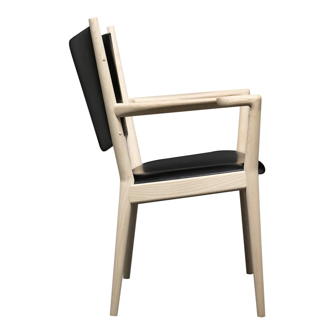 Wegner PP240 Conference Chair