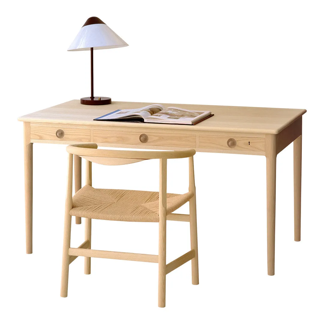 Wegner PP305 Desk