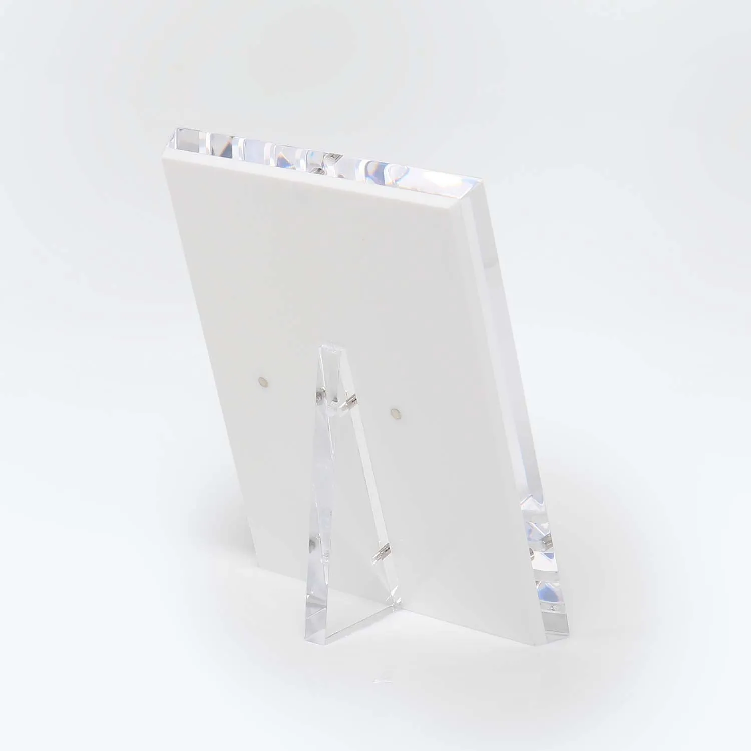 White Snap Frame