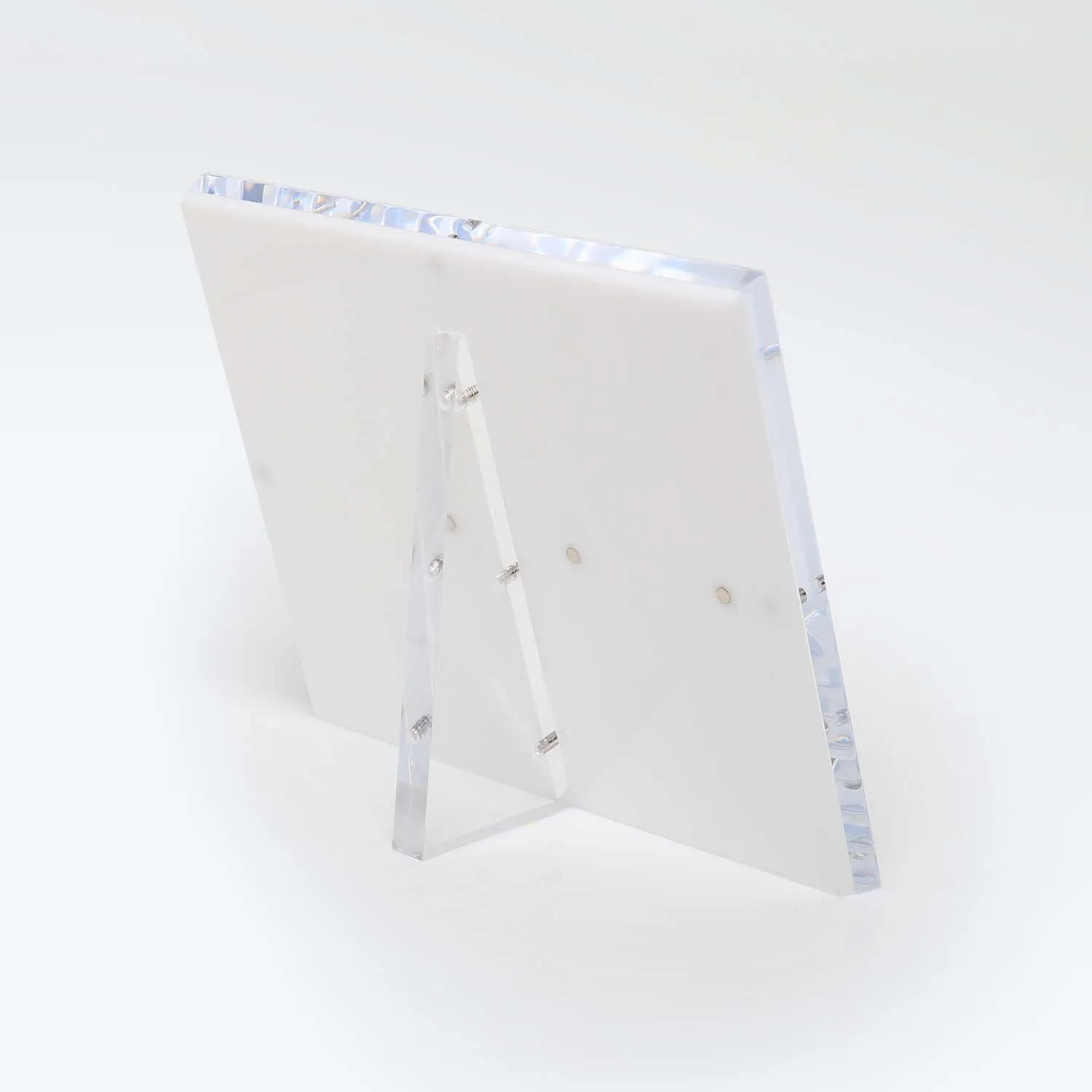 White Snap Frame