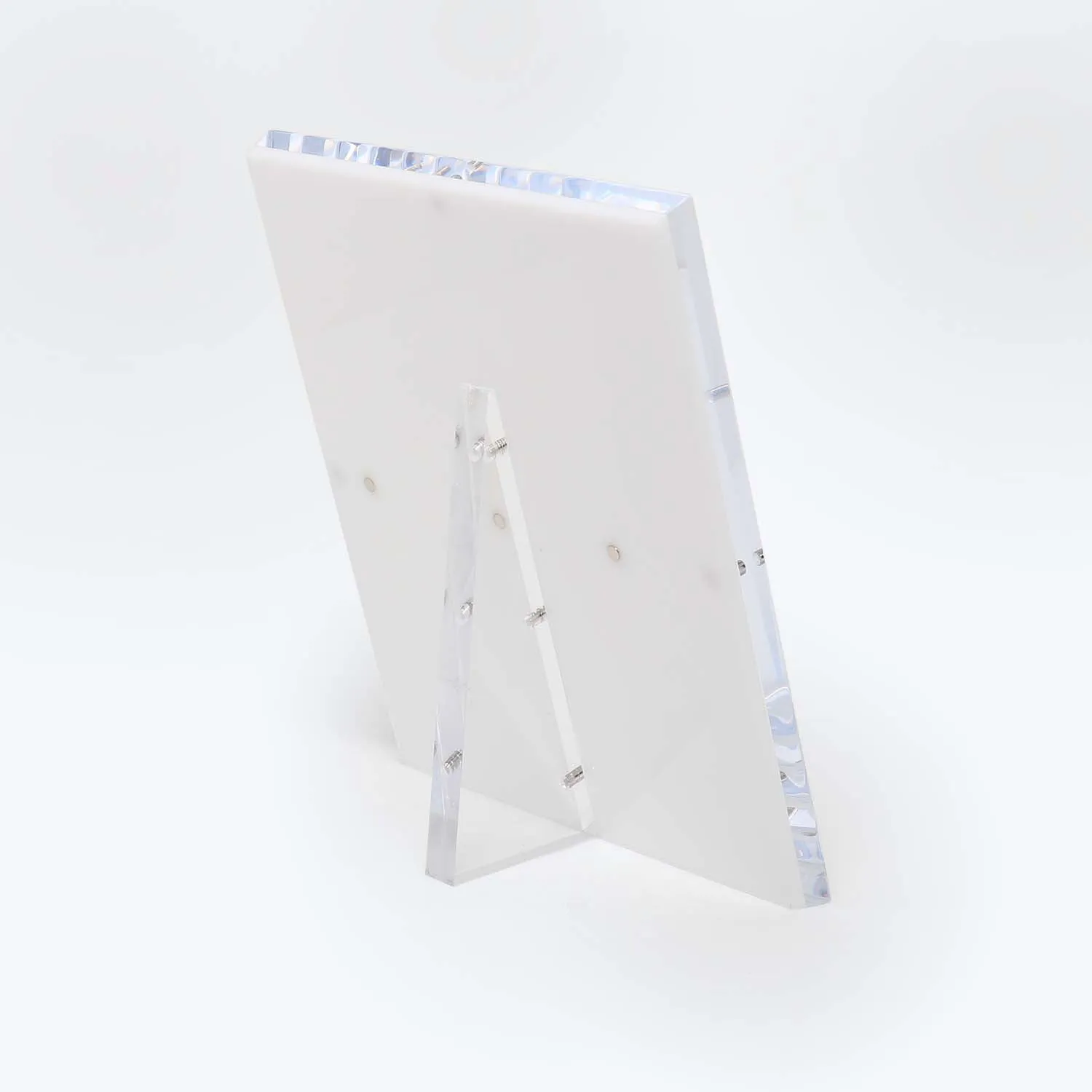 White Snap Frame